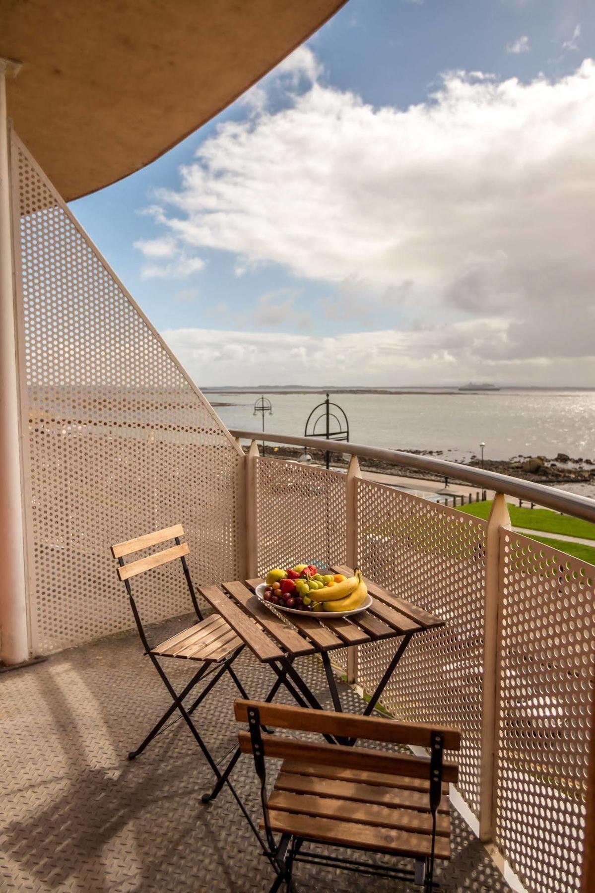 Bay Sea View Apartamento Galway